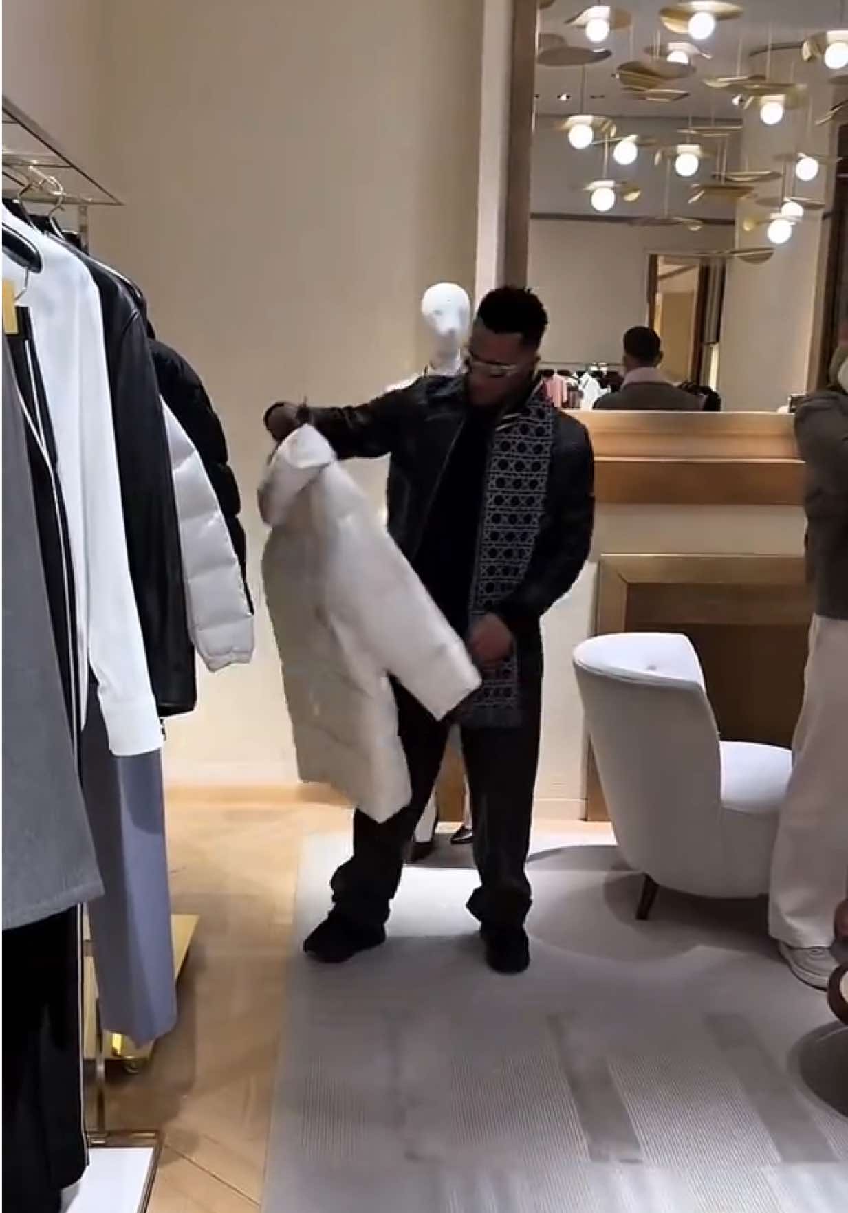 @Mohamed Ramadan
