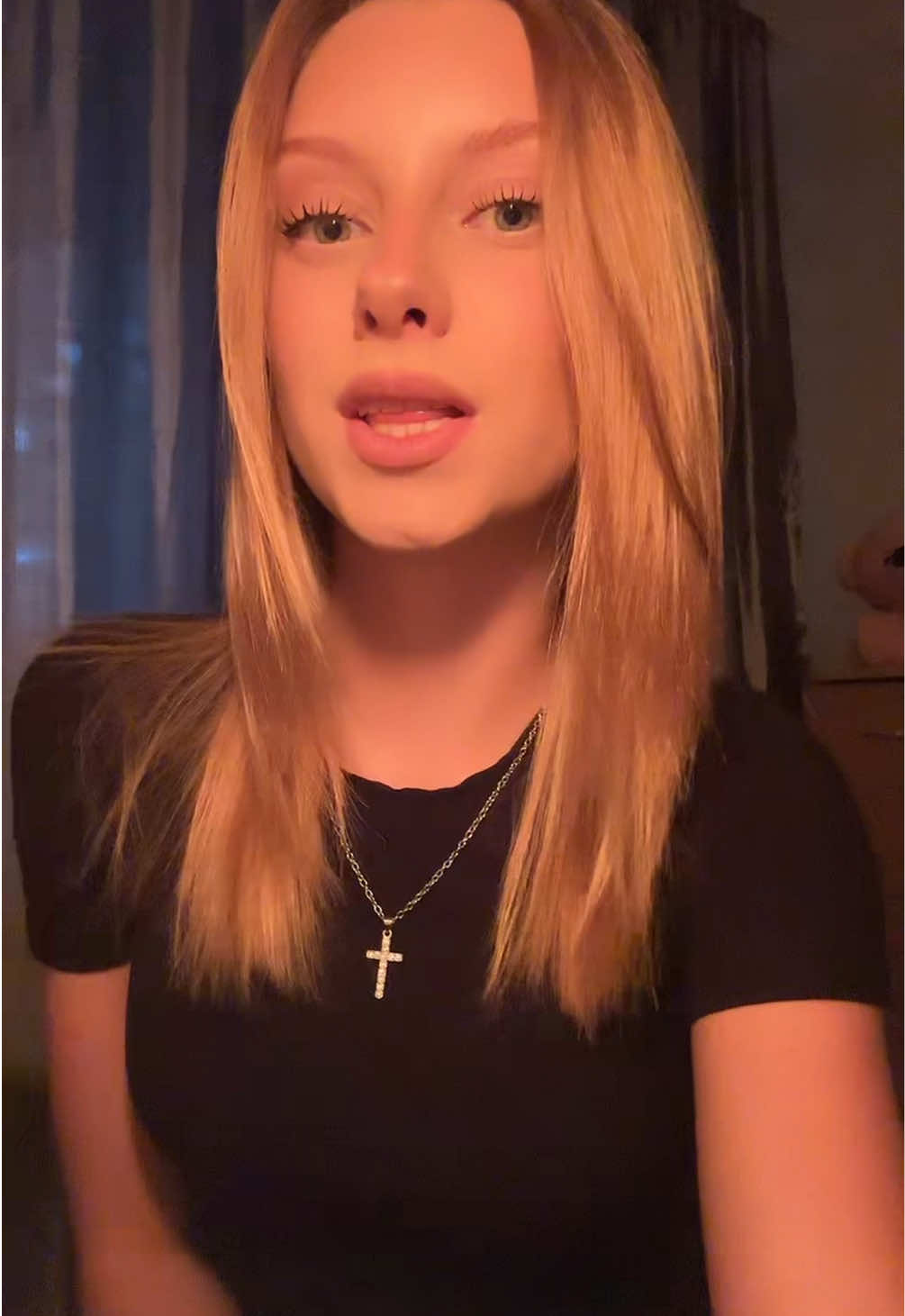 @adamova38