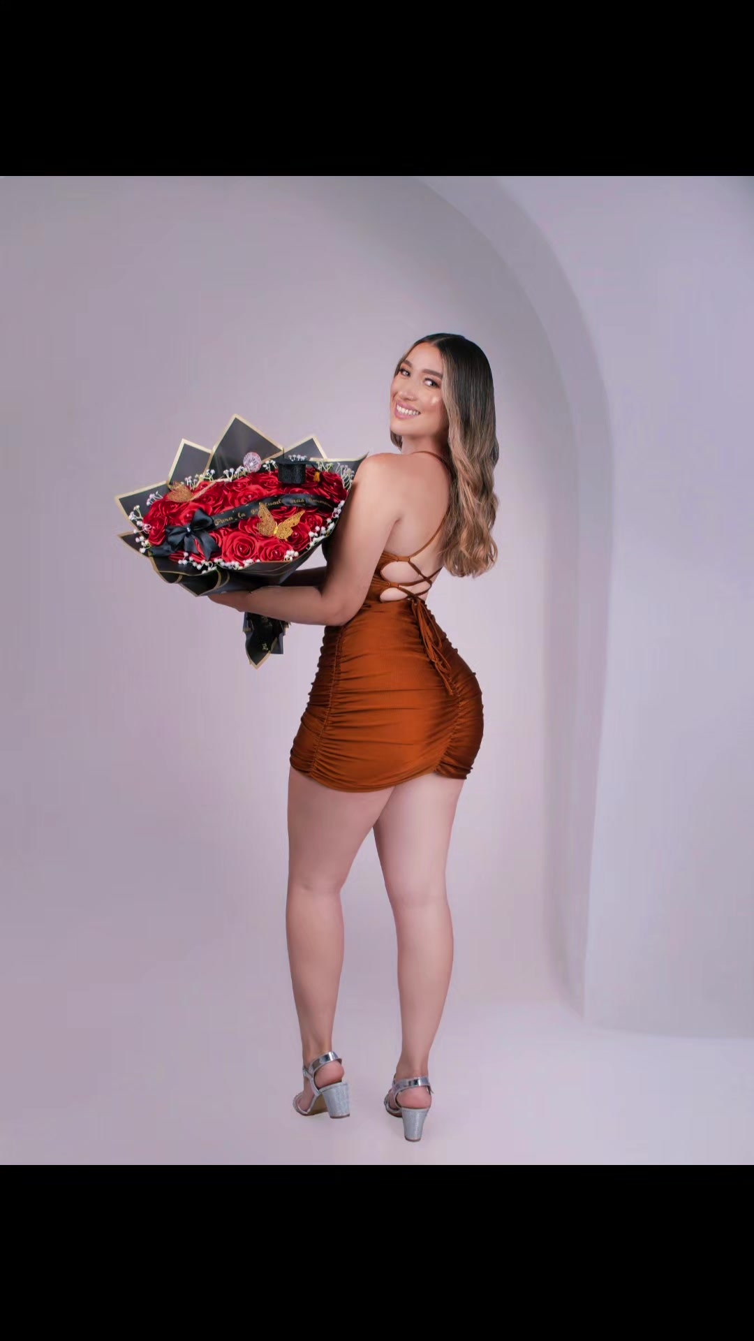 @OJITOS🇨🇴👀🇨🇷