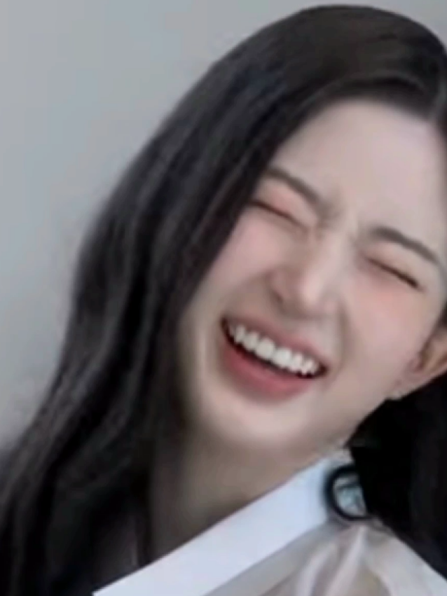 @haelymoly(HEAVY SERENADE)