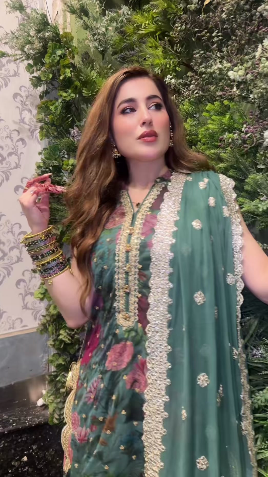 @ZOyaa KHan