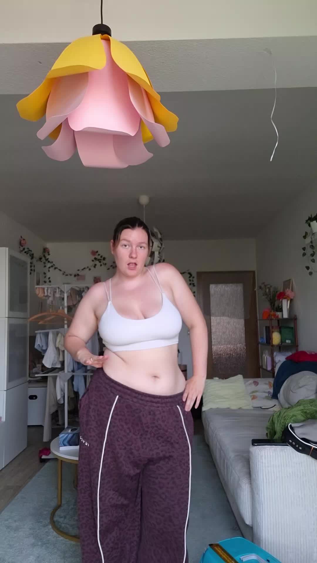 @vivienhrtl🌼