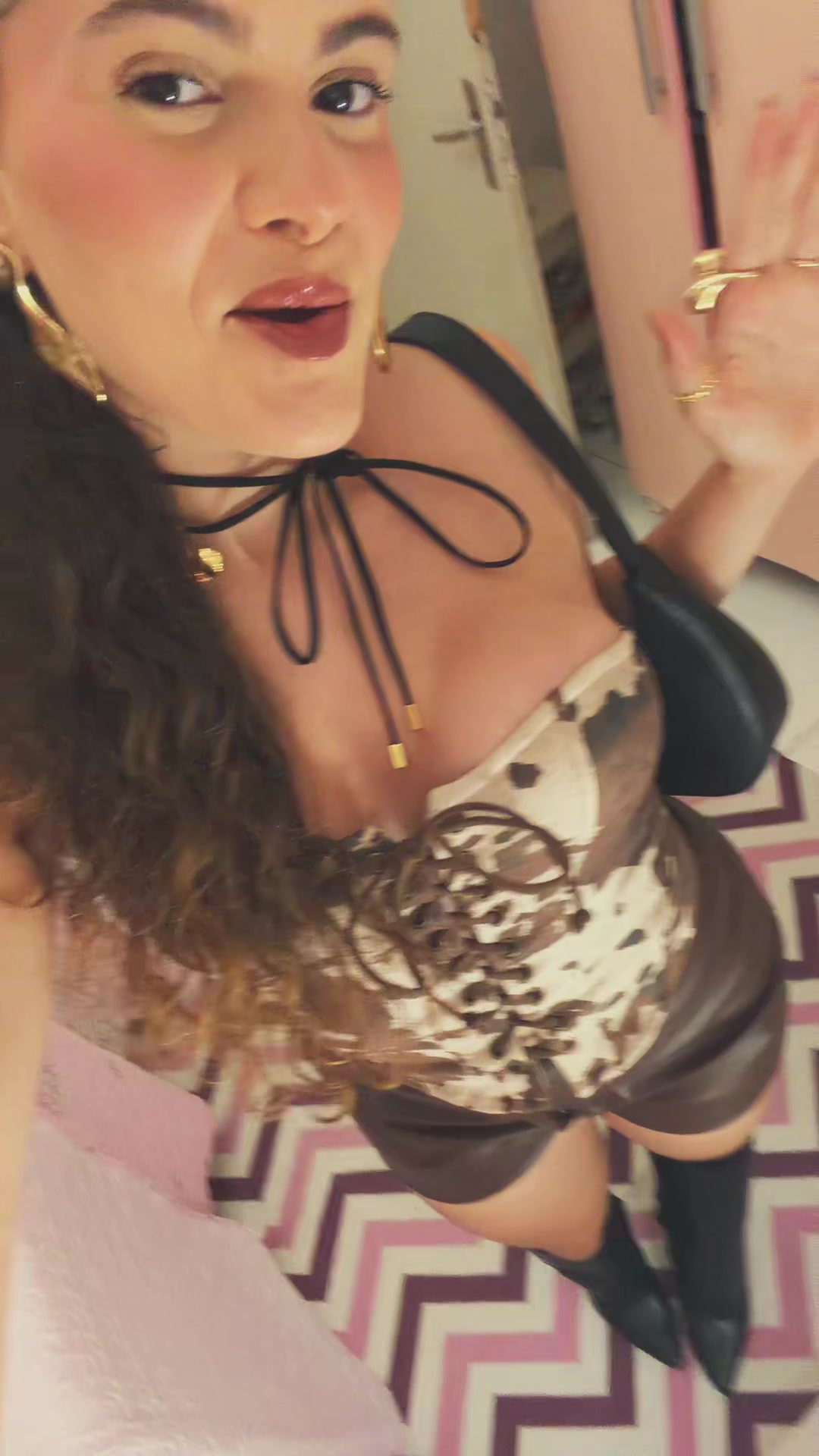 @clararezende__