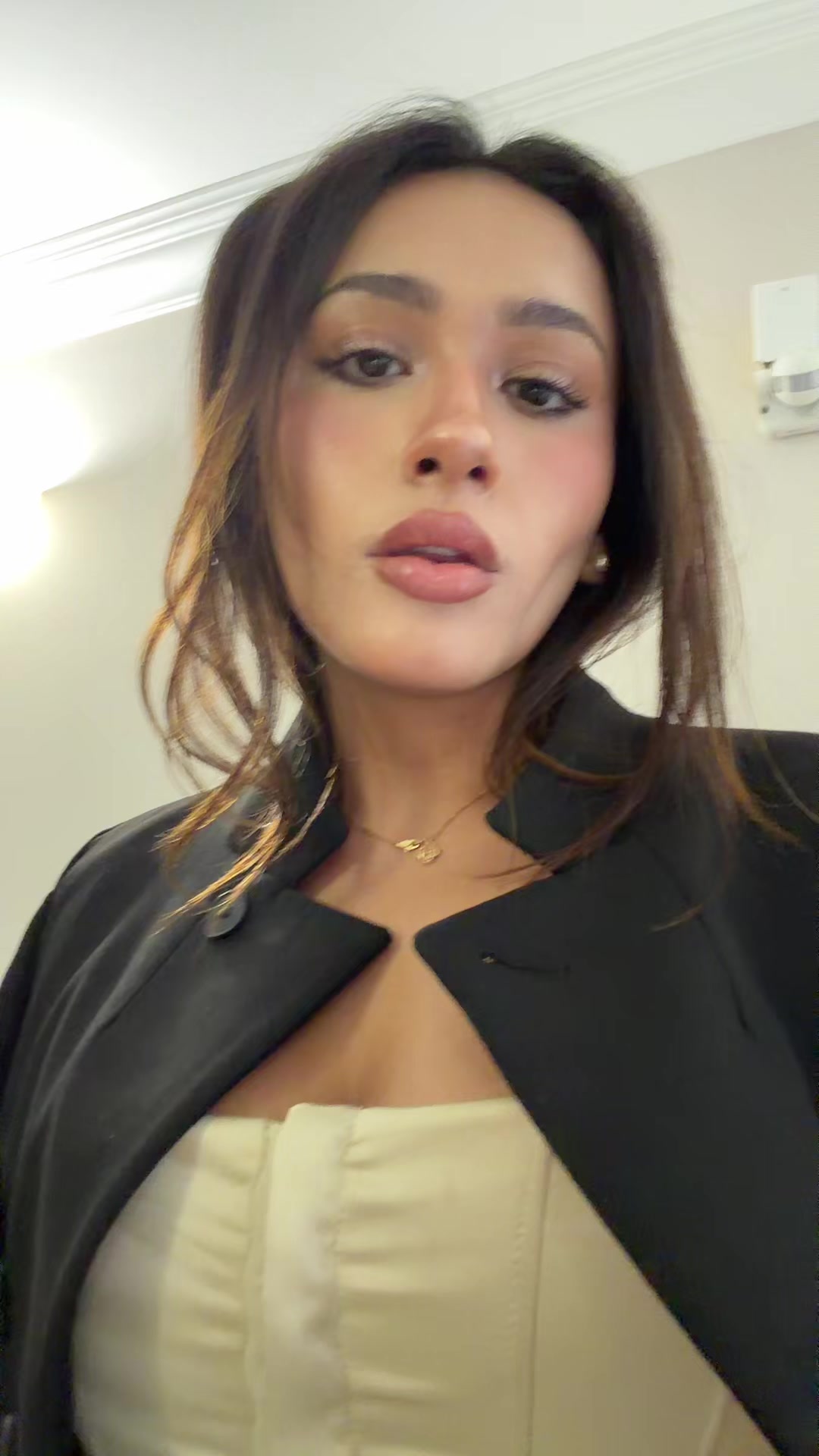 @sallymontes