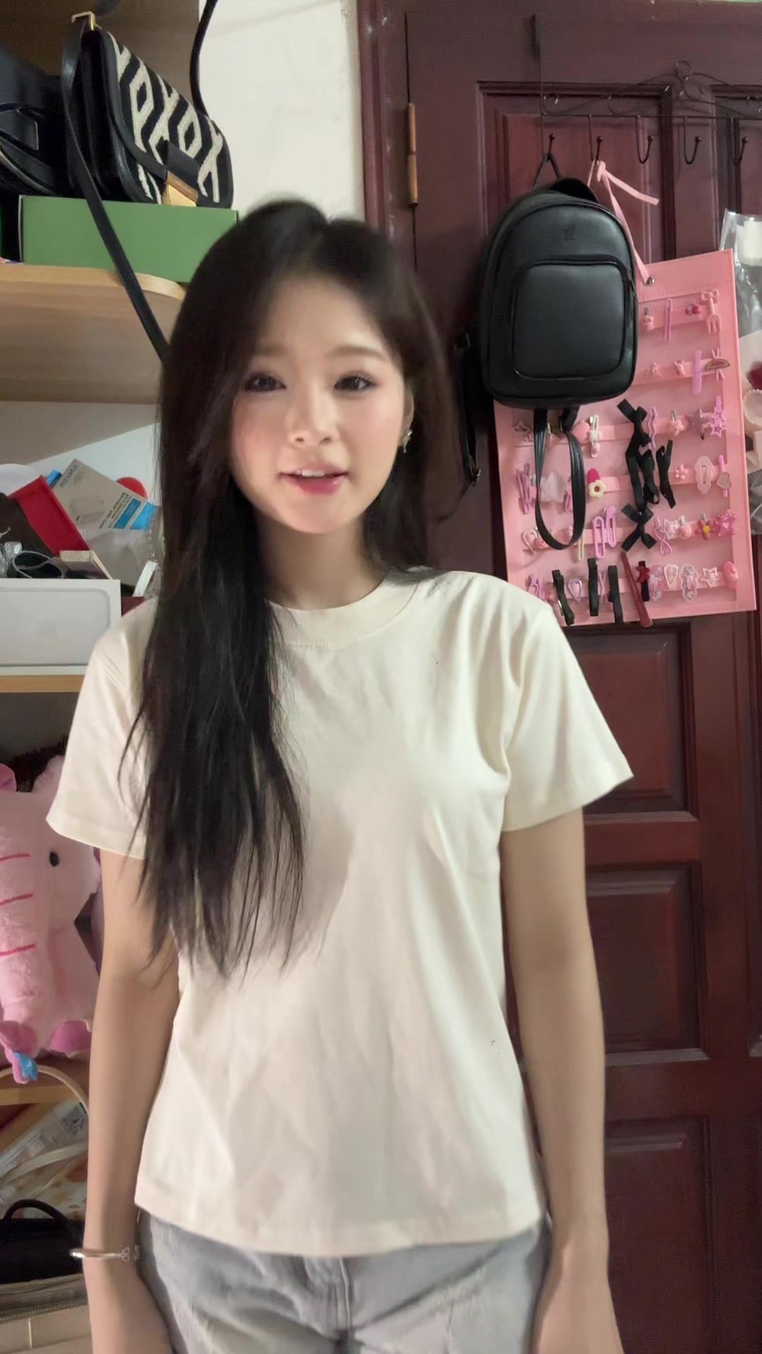@Uni