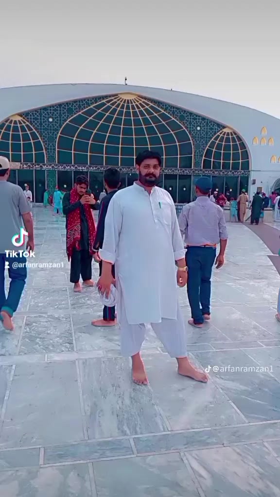 @رکھا بھائی ایم بی بی ایس