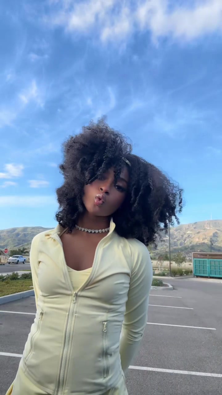 @Tatyanna_Hkitty