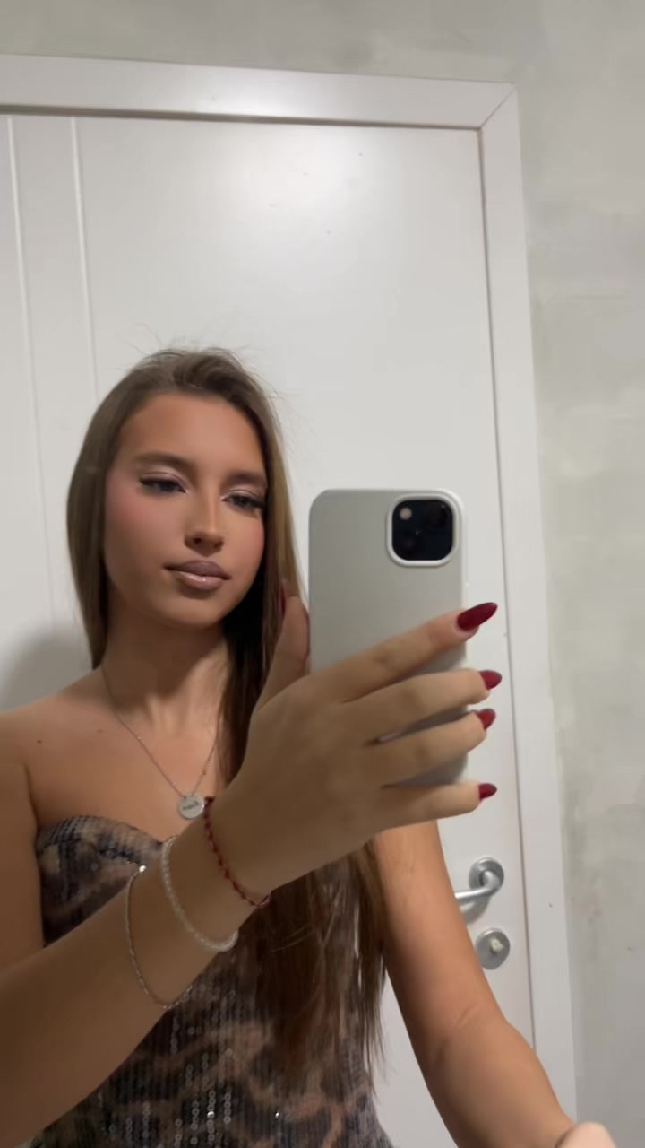 @Лара
