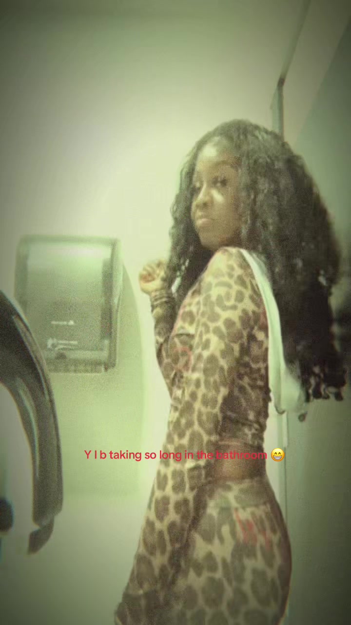 @Prettygurlr_rose