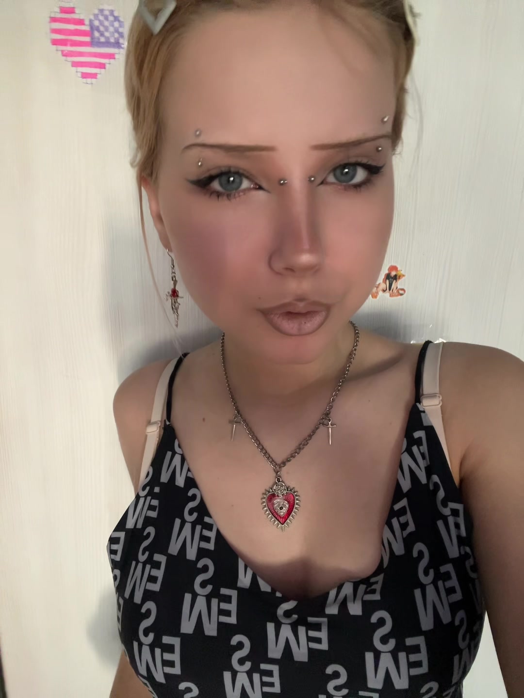 @✰ лера хот воппер ✰