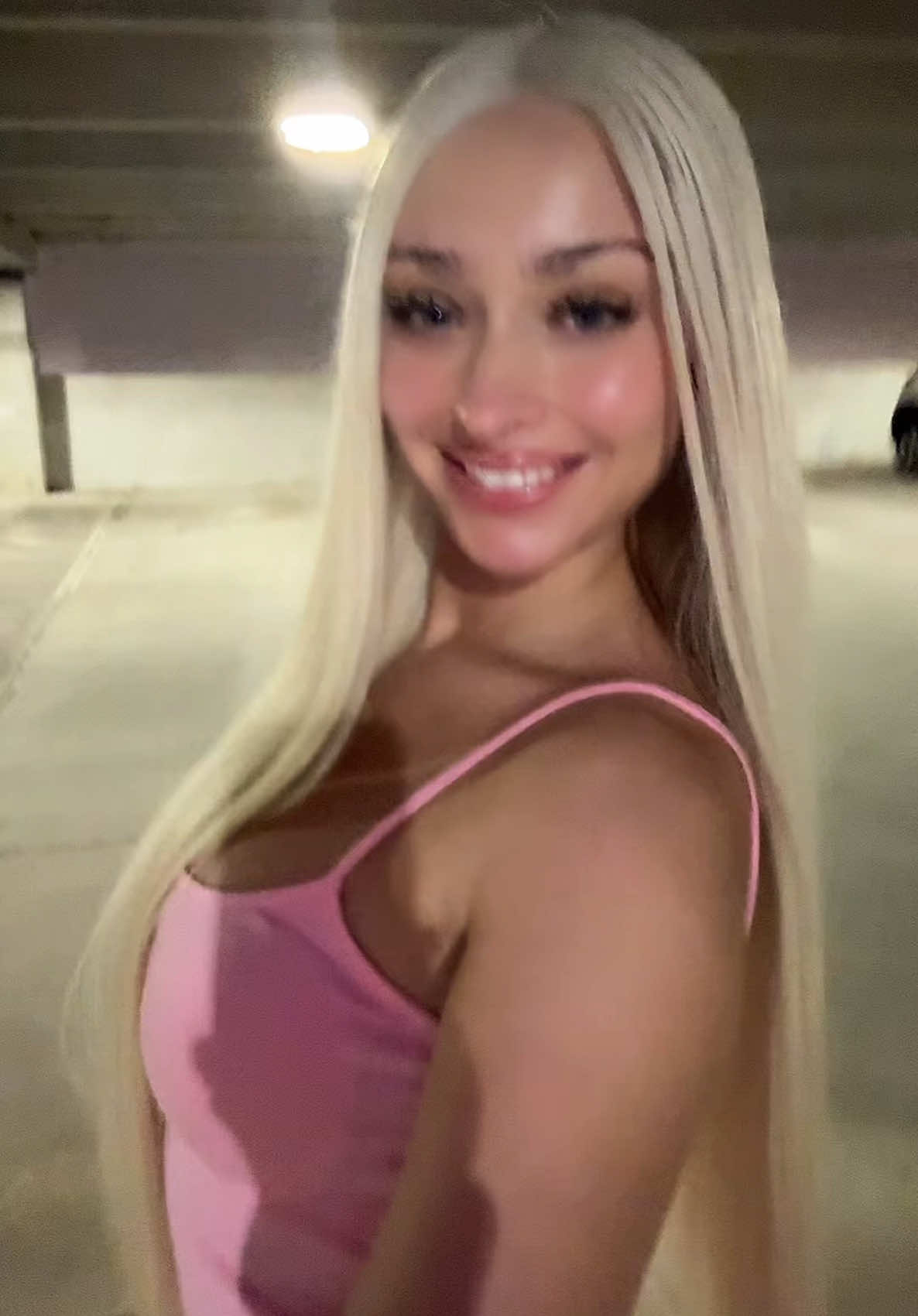 @chloistagram ✮⋆˙