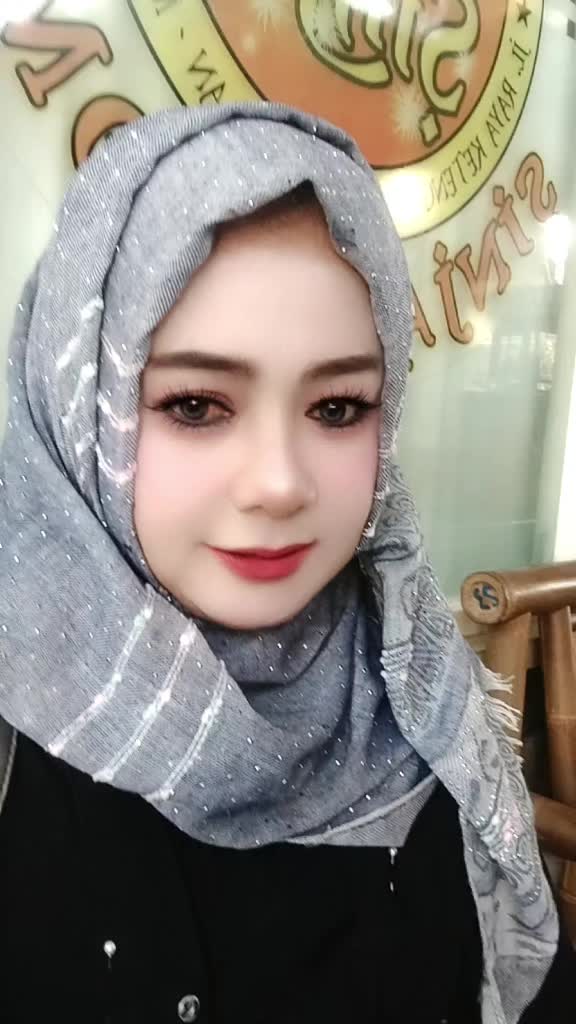 @putri. salju
