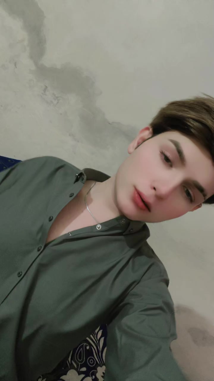 @Honeyvlog