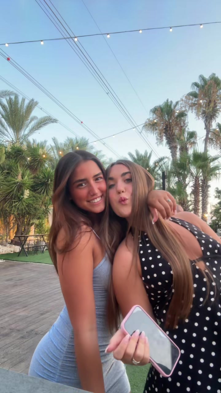 @daniemiliareznik_