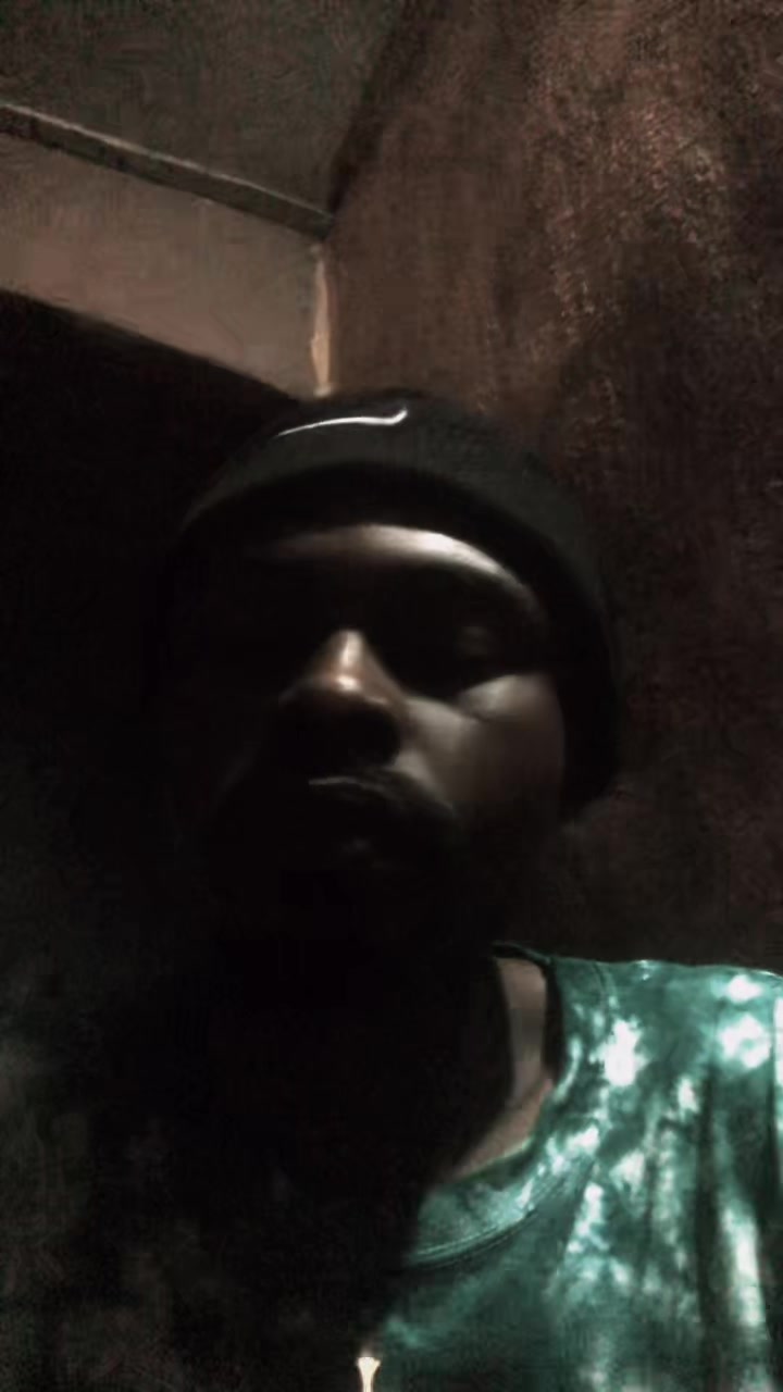 @‘’Paragon Chairmo''