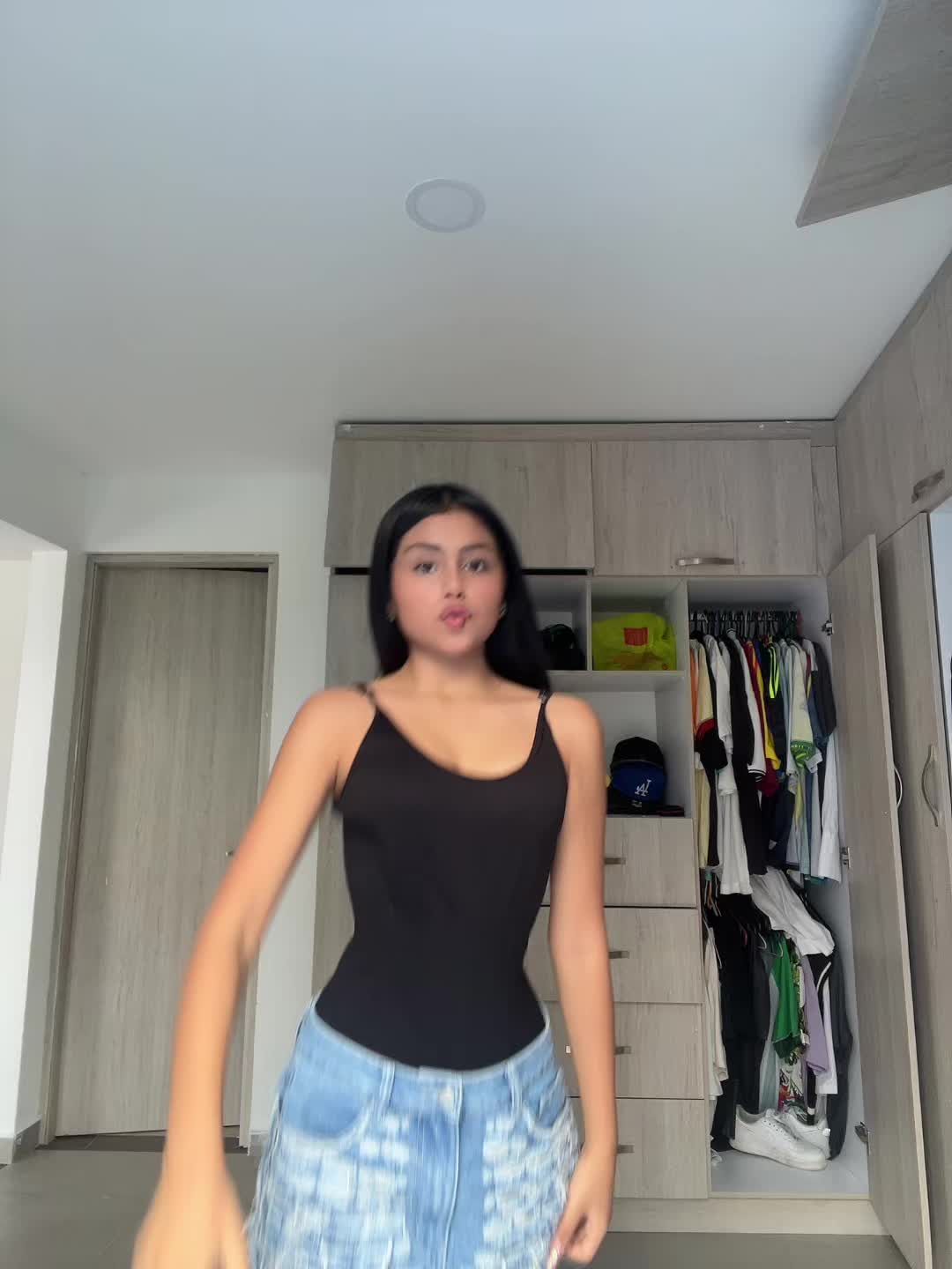 @stefaniaceron