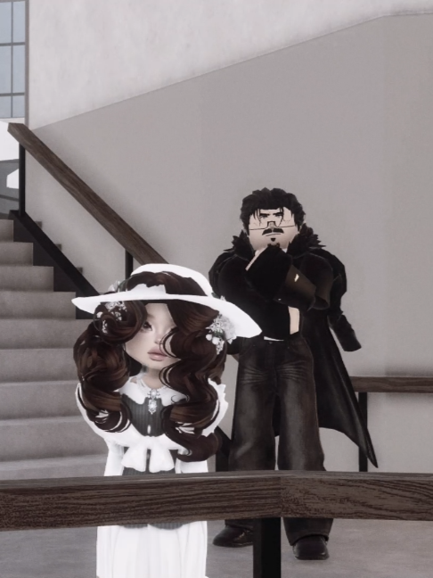 @αzυяα. ♰