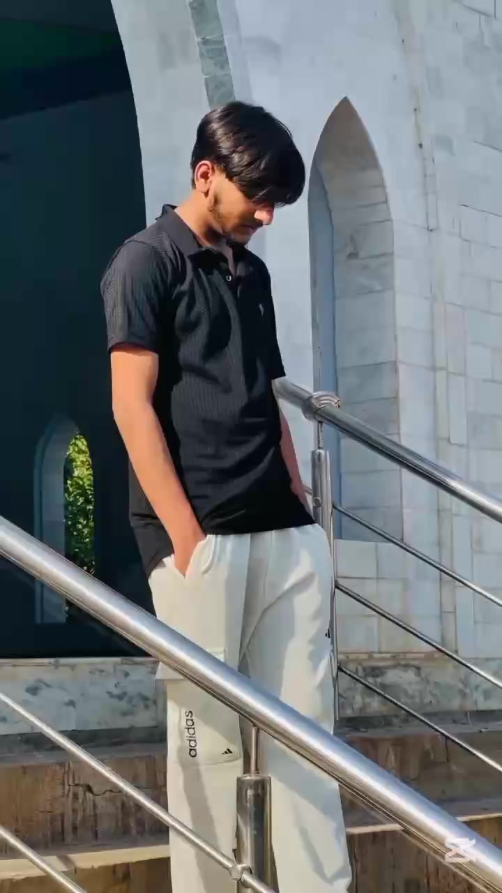 @Mr Tayyab 🤫