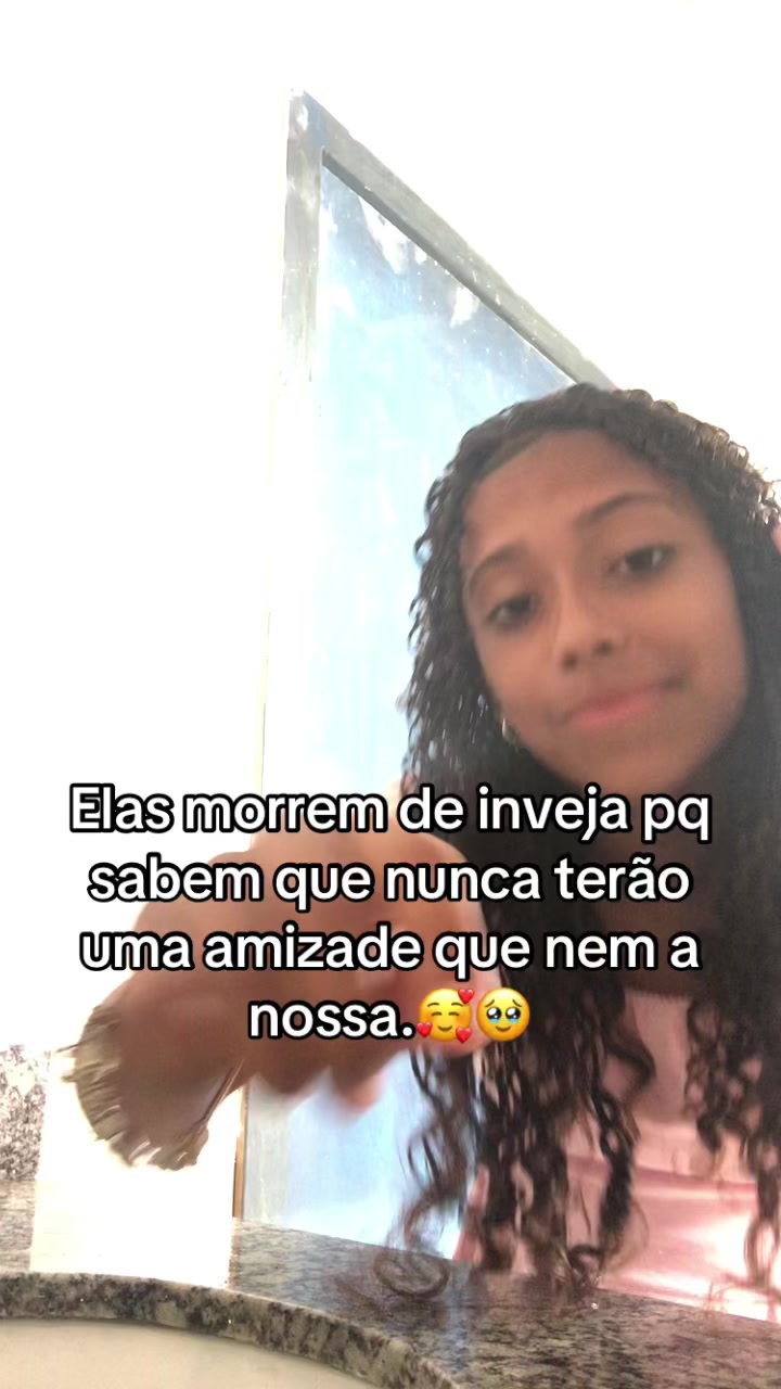 @Eloisa