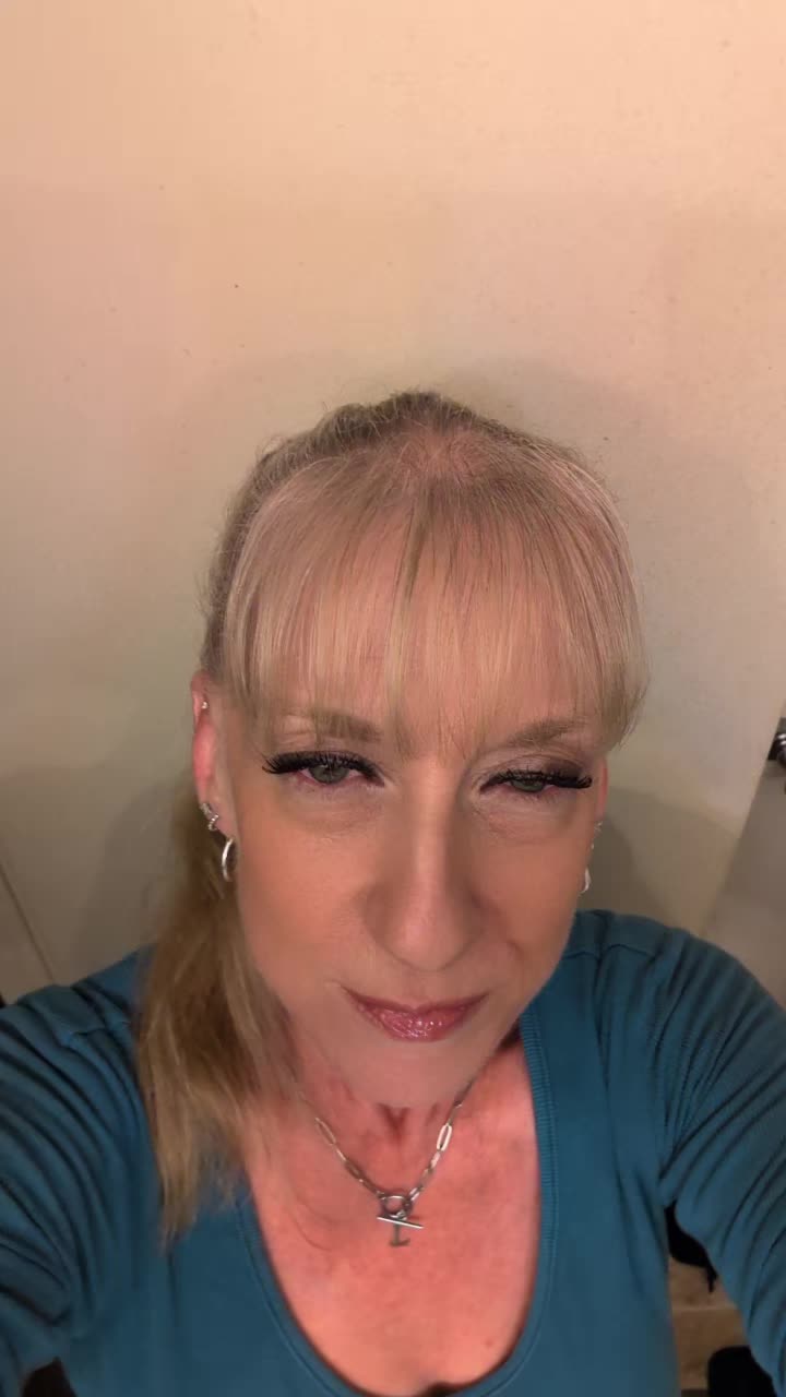 @Phoenixgirl1