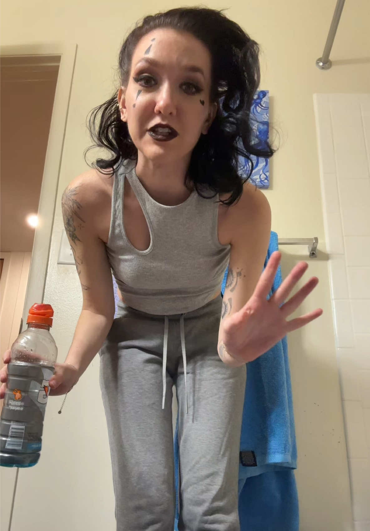 @shelendoodles 🦑