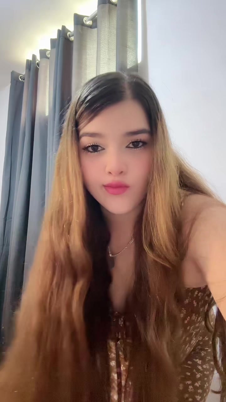 @María