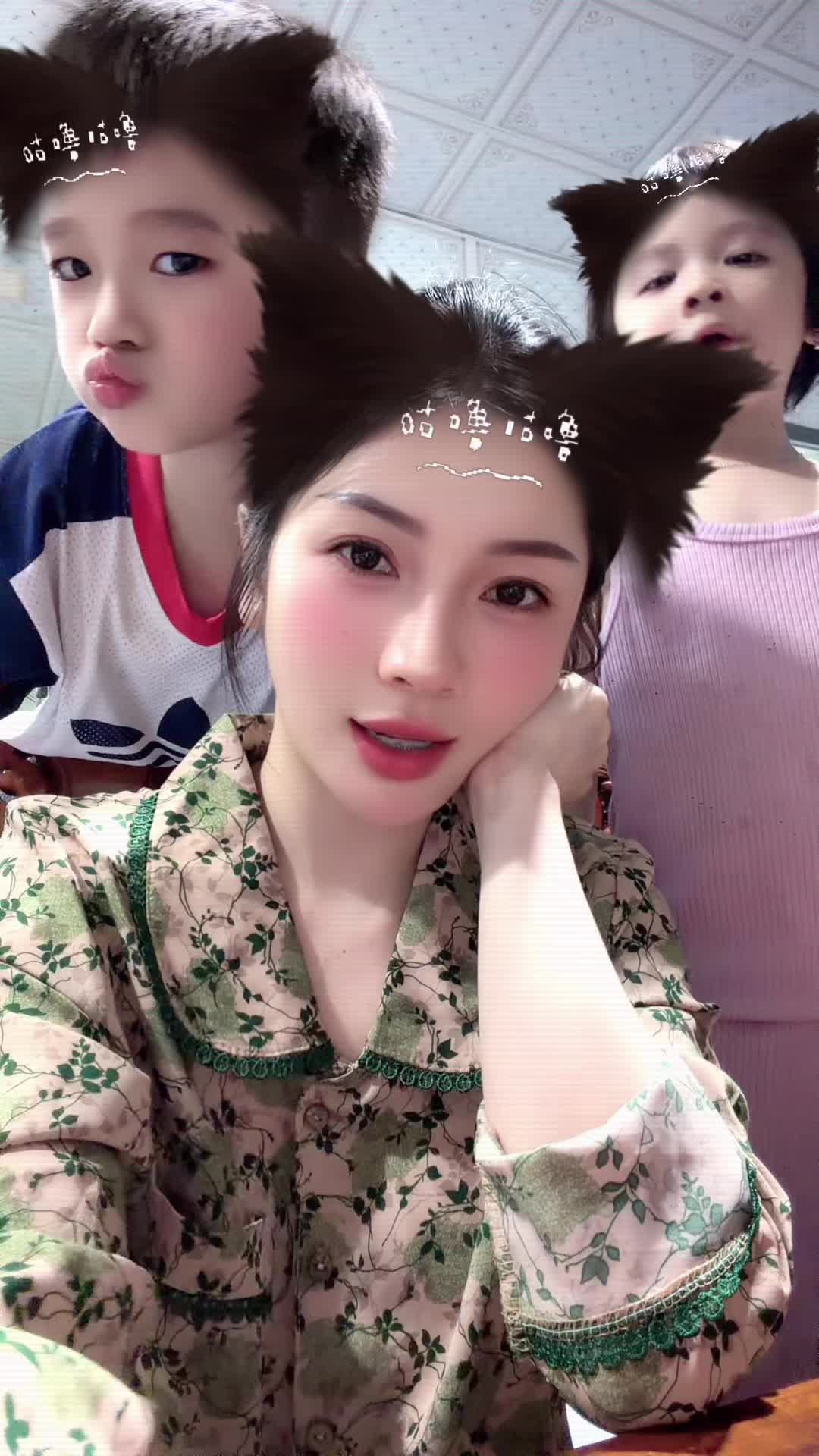 @__ELy__