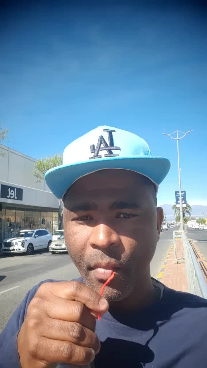 @nolinnoakes.
