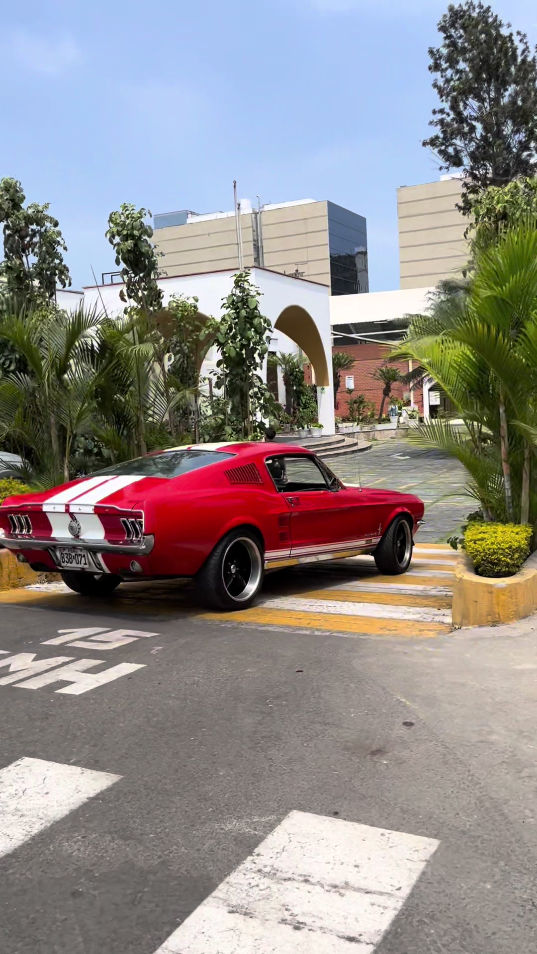 @Autos Americanos Per&uacute;