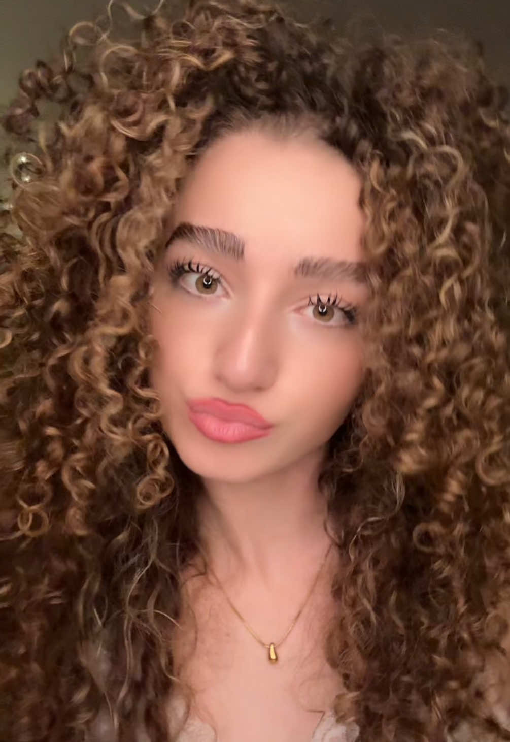 @𝐃𝐡𝐮𝐫𝐚𝐭𝐚 🇦🇱