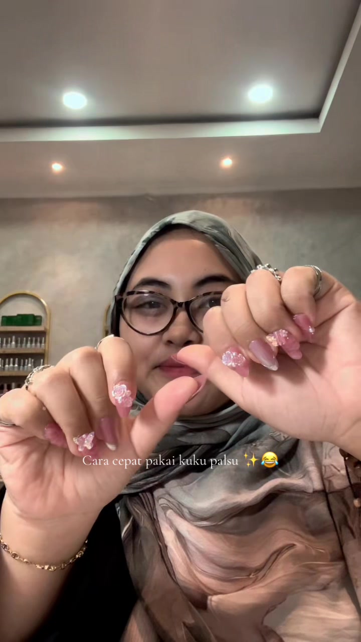 @Nail by Aisha
