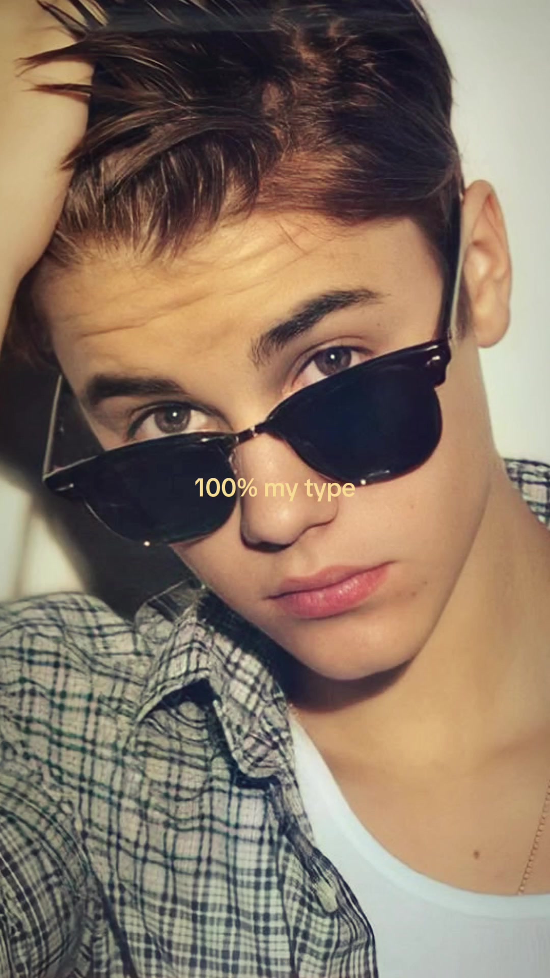 @im not fan im belieber 😭😭😭