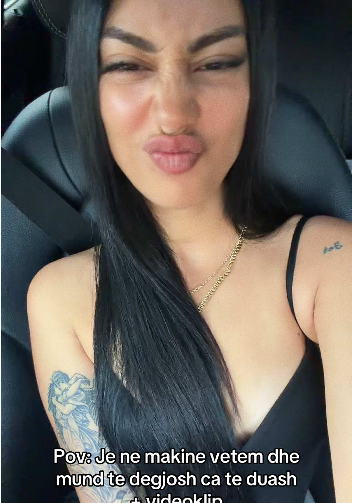 @kejsiborriii