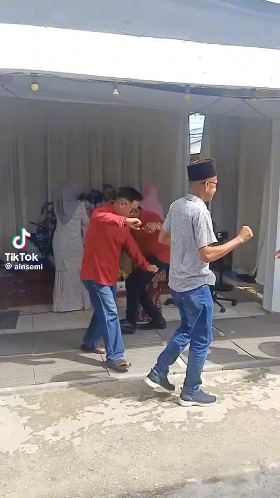 @NUR ANISSA
