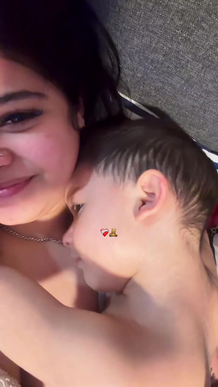@alejandra_atencio02