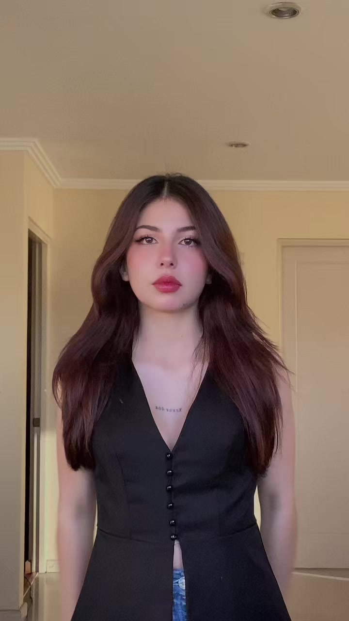 @emiwho?