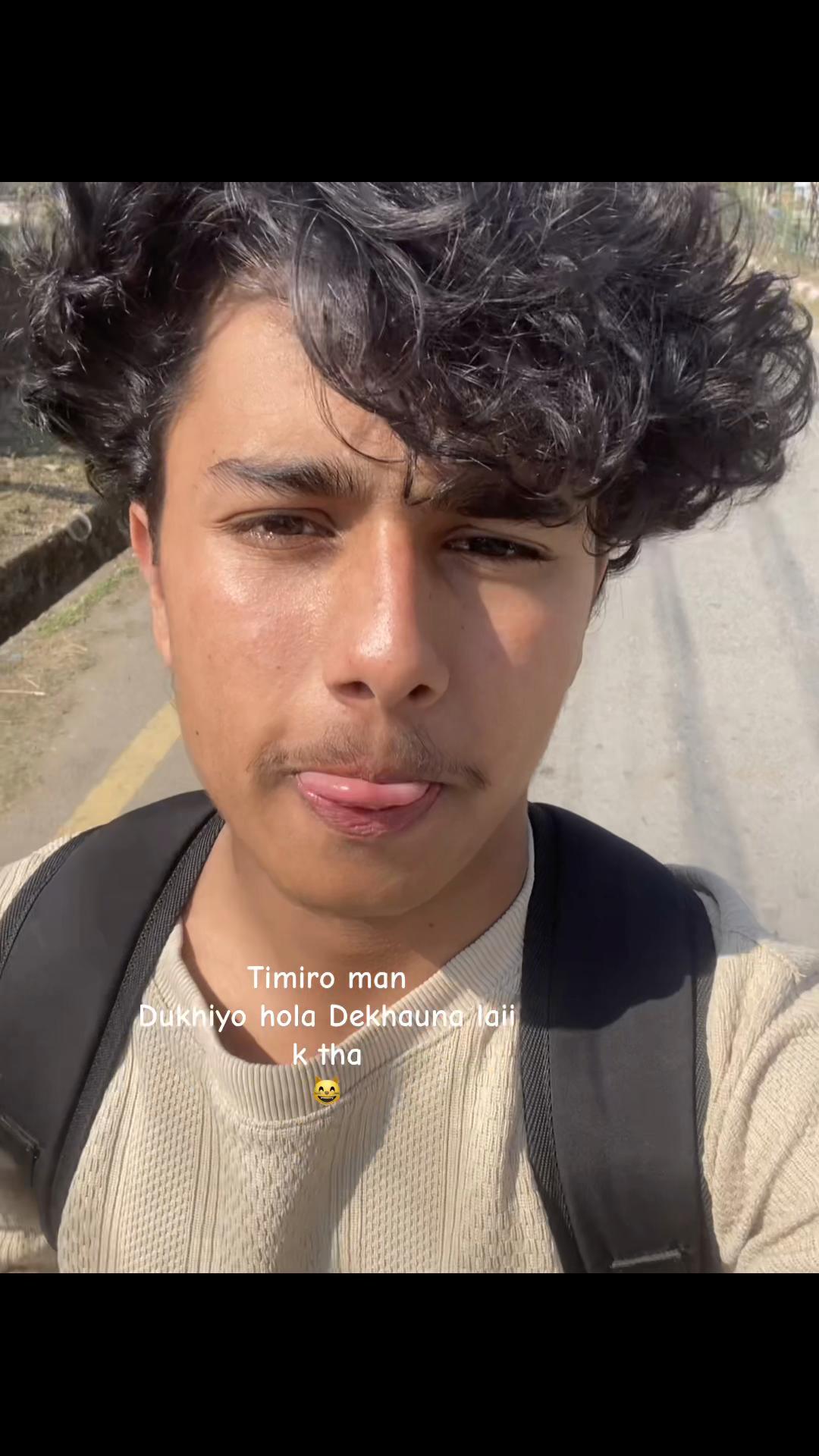 @️