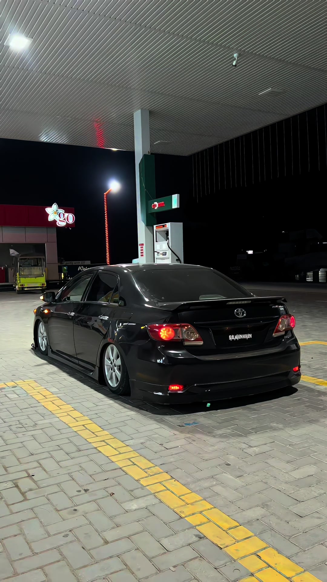 @D𝐞η𝐞x