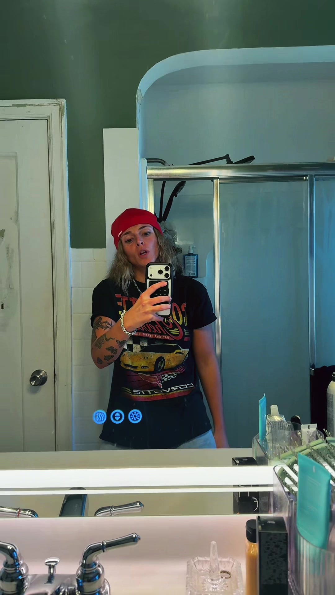 @oliviacrawwwwn