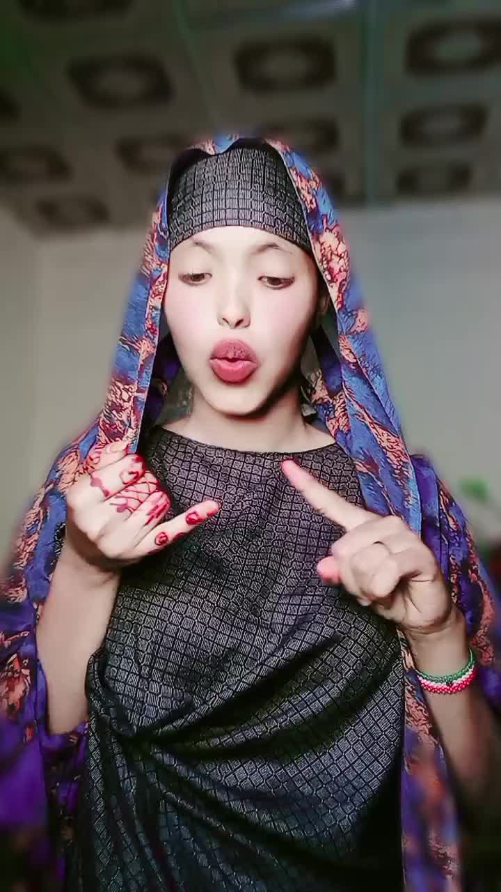 @MuhiiM 🦋🦊🇨🇭