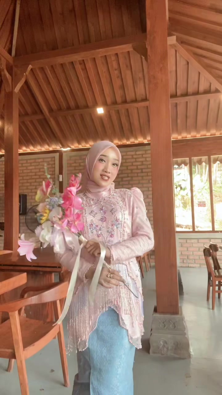 @uls⋆˙⟡