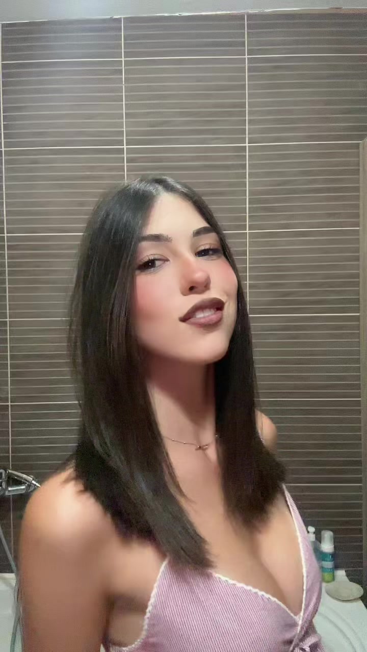 @𝐬𝐨𝐟𝐢𝐣𝐚
