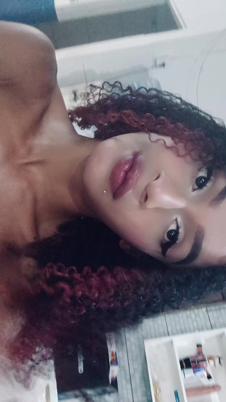 @Luana Dalyla