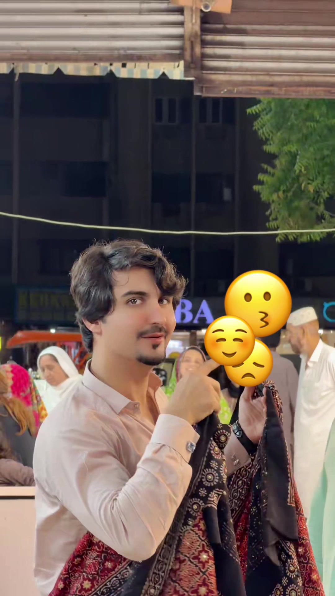 @Aziz khan. KW