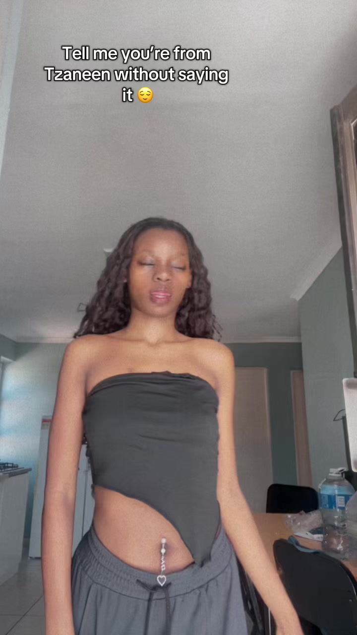@Melanin Jay ᥫ᭡