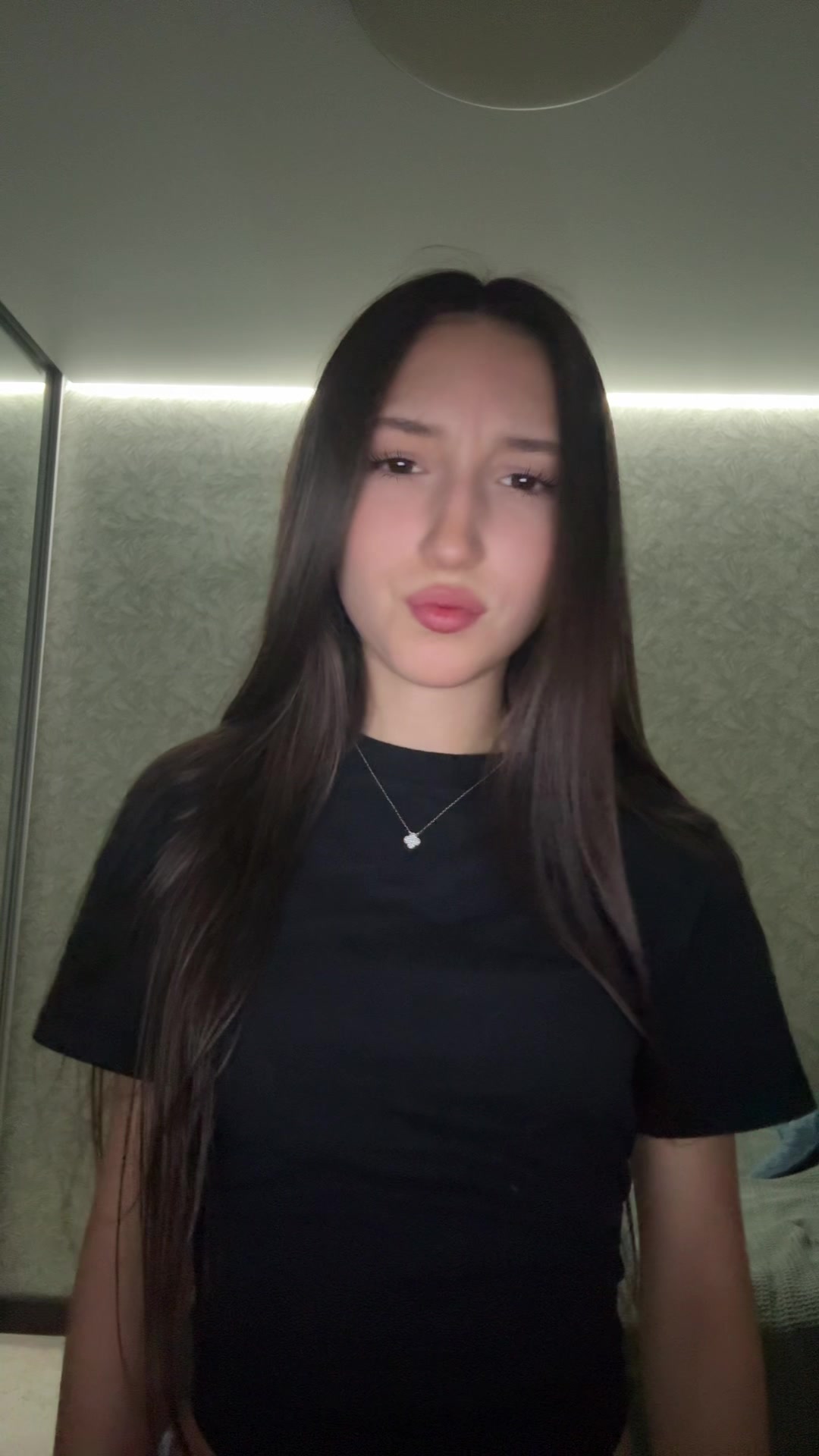 @๐๐๐๐๐๐๐ท๏ธ