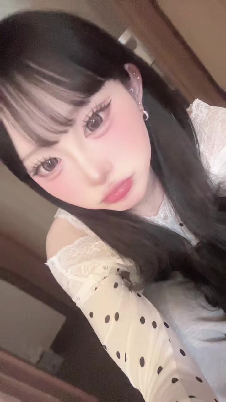 @ア ヤ ノ