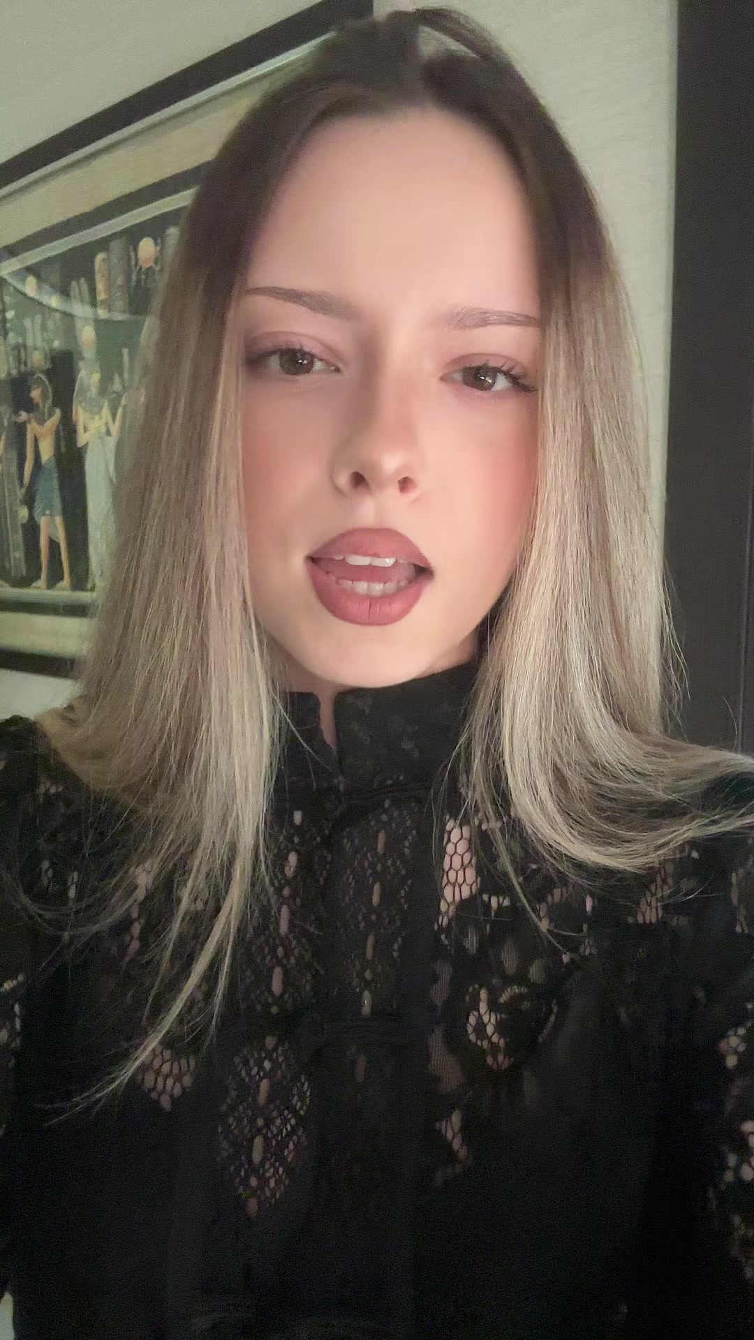 @алиса