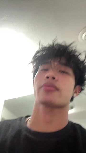 @jayNextDoor