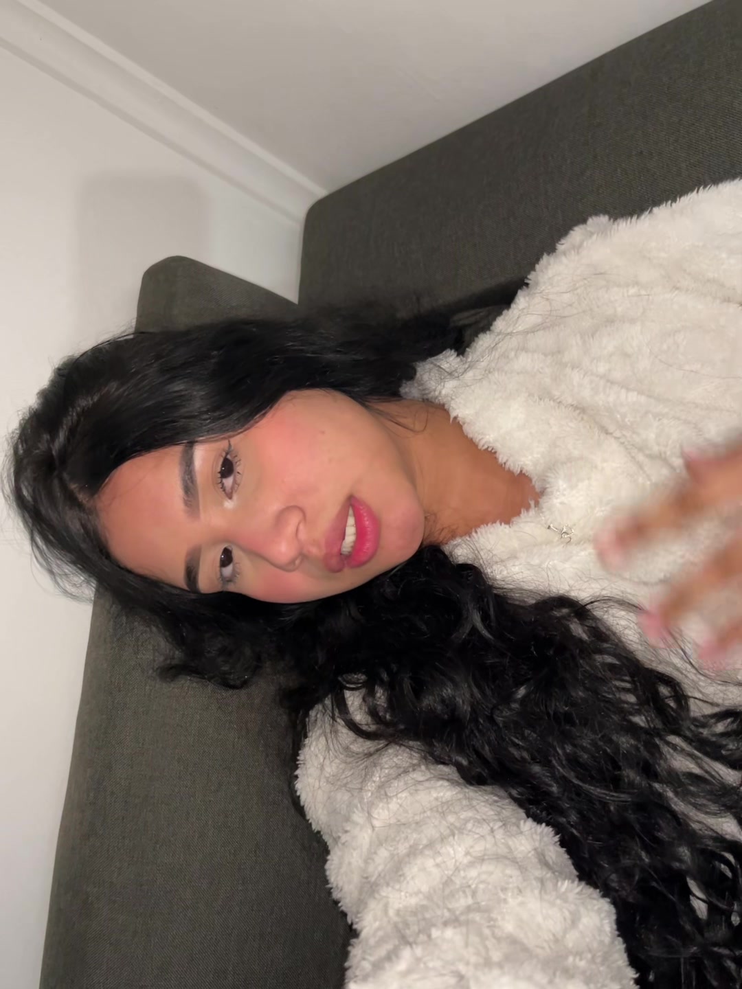 @María Mora